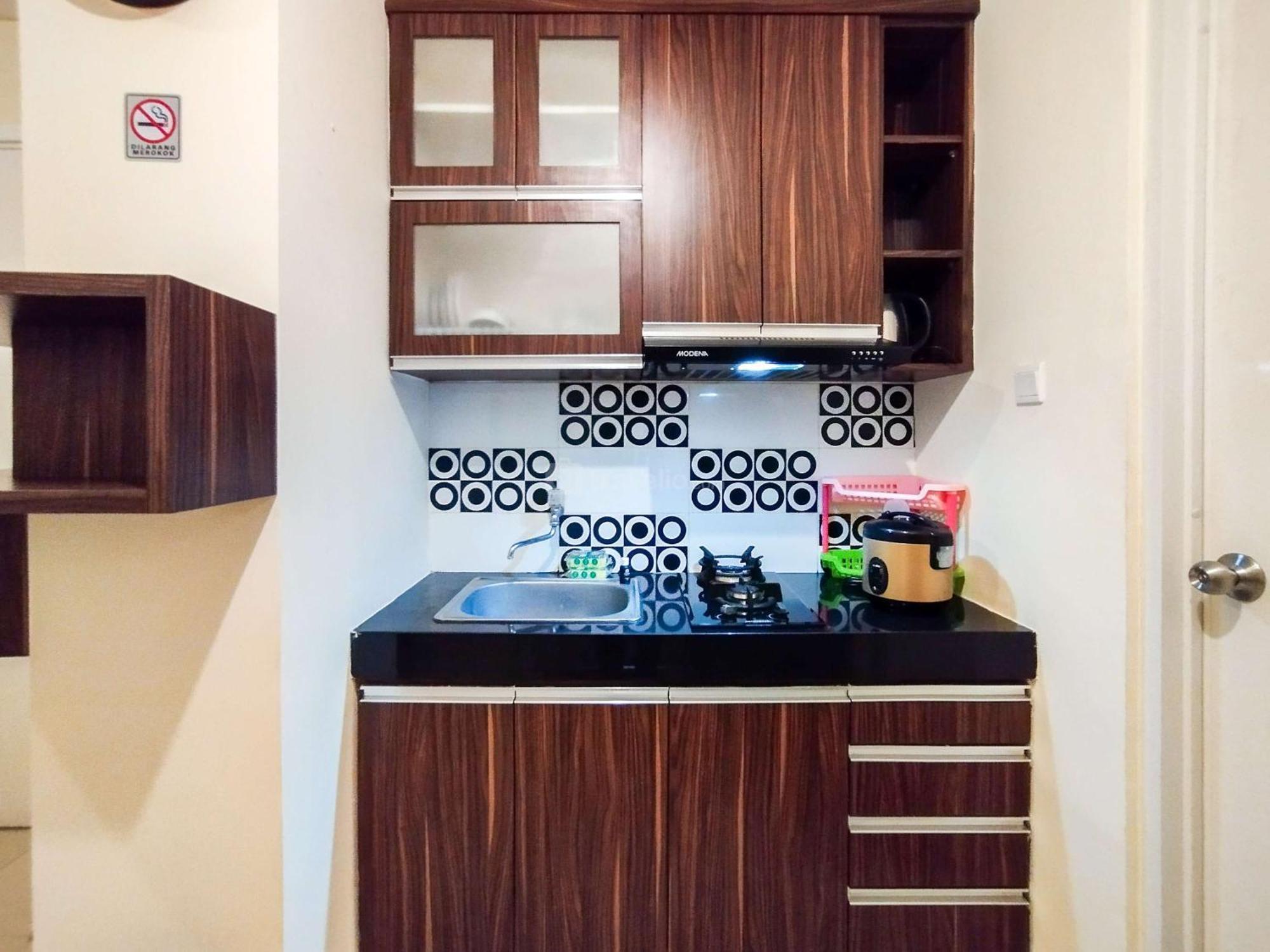 Simple 1br Parahyangan By Travelio * Bandung